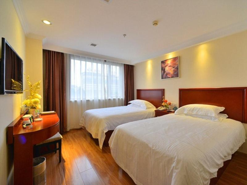 Greentree Alliance Beijing West Railway Station Zhanqian North Square Hotel Bagian luar foto