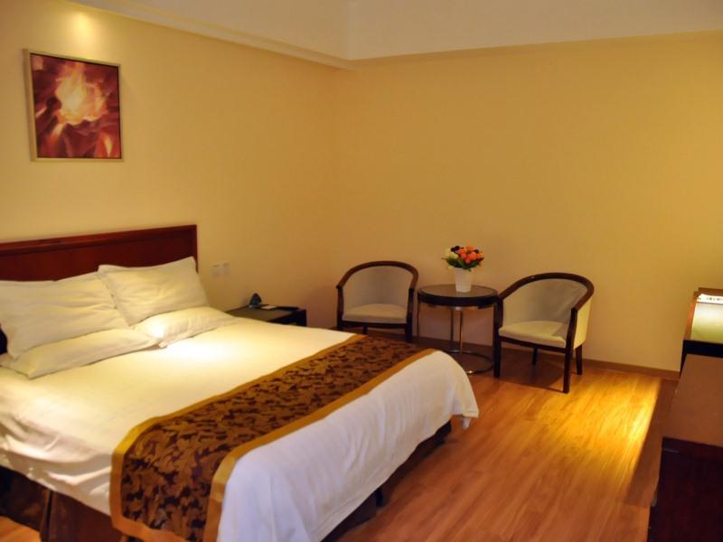 Greentree Alliance Beijing West Railway Station Zhanqian North Square Hotel Bagian luar foto