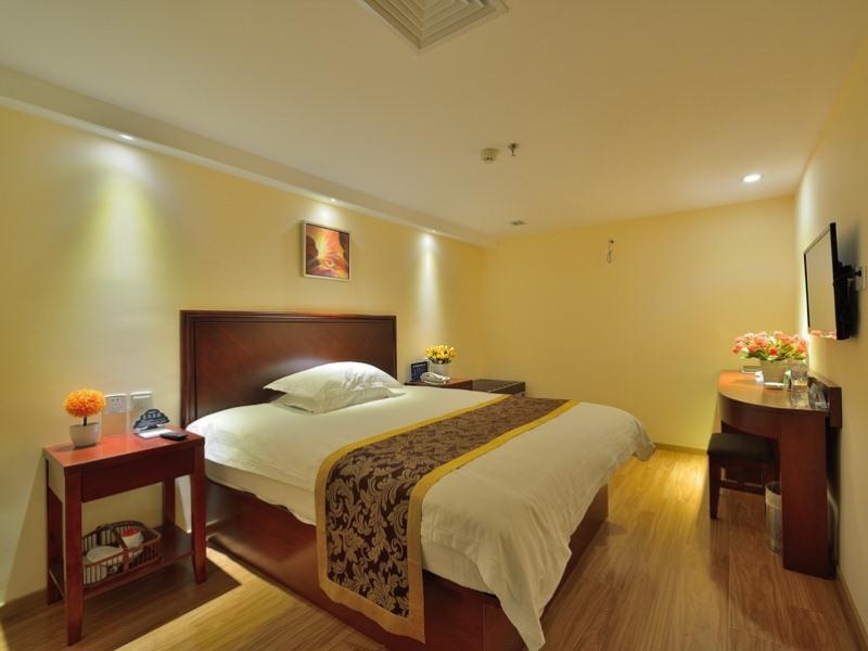 Greentree Alliance Beijing West Railway Station Zhanqian North Square Hotel Bagian luar foto